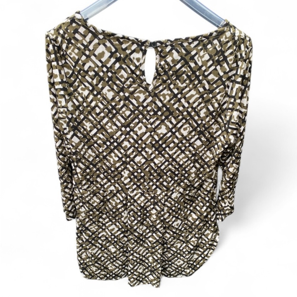 Dana Buchman Olive and Black and White Blouse - Picture 2 of 3